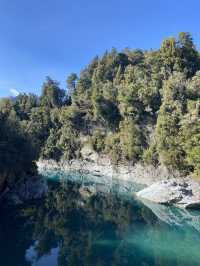Hokitika Gorge: A Hidden Oasis of Turquoise Beauty and Wild Nature