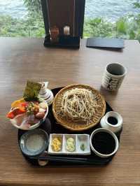 【神奈川🇯🇵】目の前に海が広がる食堂🍽️