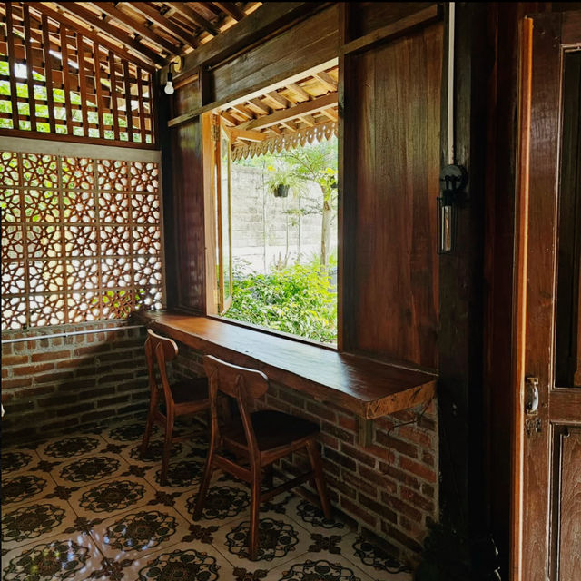 Timeless Elegance at House of Ambawani