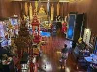 พิพิธภัณฑ์โฮงหลวงแสงแก้ว