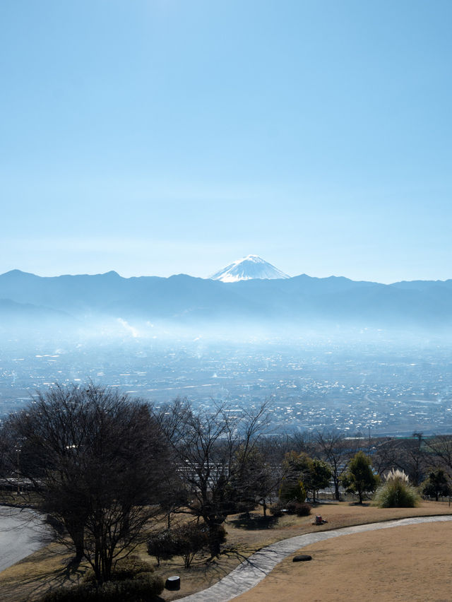 【山梨】富士山が見える丘の上の絶景ホテル
