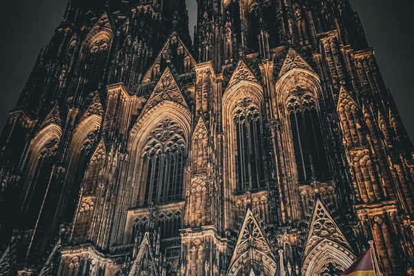 ドイツ】世界遺産！圧巻のゴシック建築🏗️ケルン大聖堂 | Trip.com ケルン