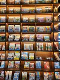 ✨Huge photogenic Book Store 