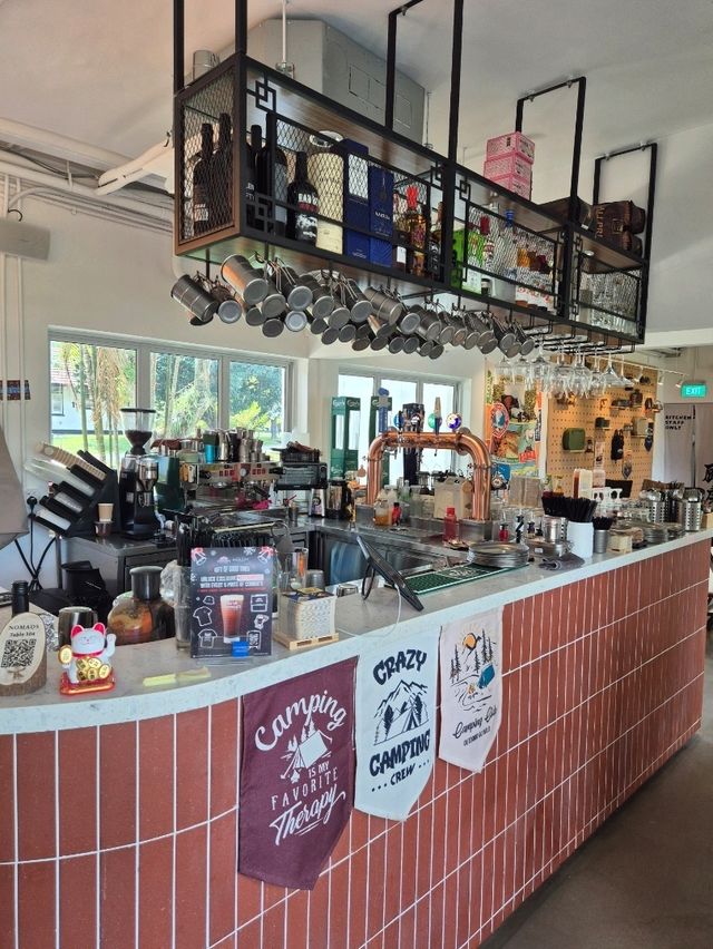 Camping Theme Cafe - The nomads