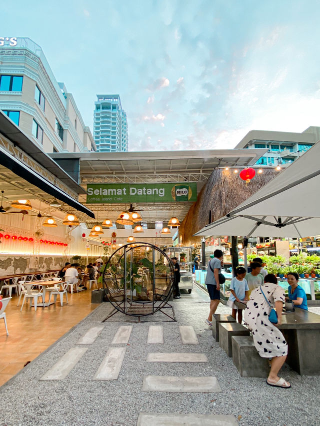 Cozy Dining Experience at Gurney Drive
