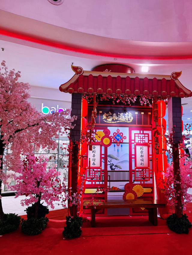 Vivacity Megamall doesn’t want to lose in Chinese New Year Deco