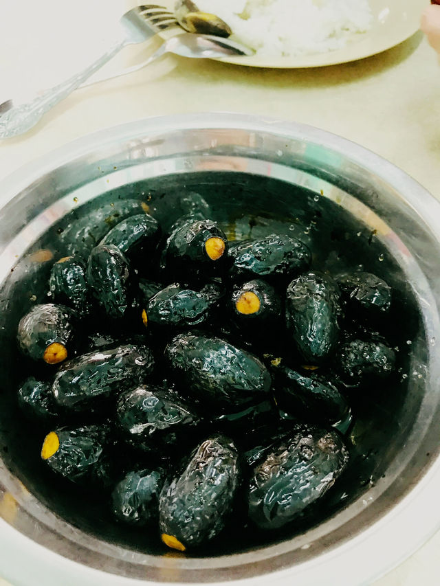 Late-Night Sibu Delights! 🌙🦐🥥