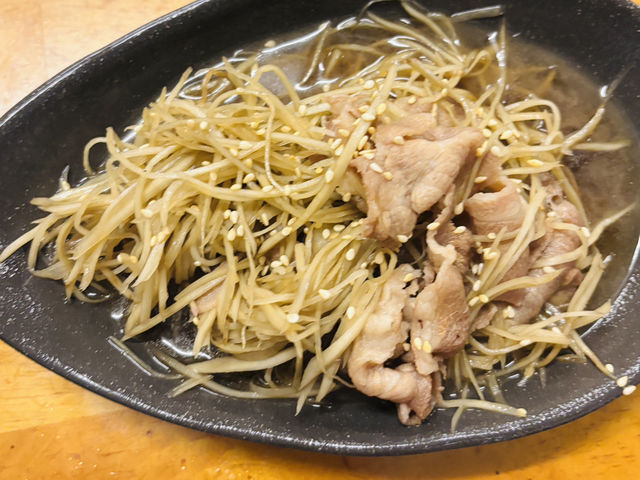 宜蘭頭城老街「樂屋日式料理」，在地人也排隊的老店！