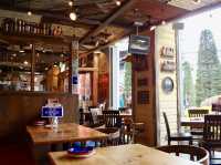American Vibes & Tasty Fried Chicken at Bubba Gump Shrimp, LaQua