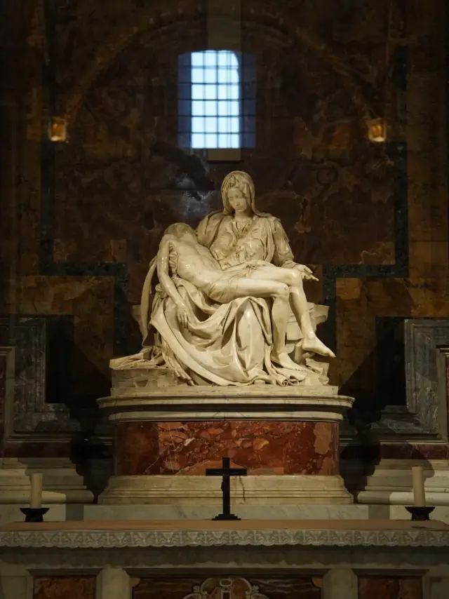 I have seen the pinnacle of the fusion of art and religion - the Vatican.