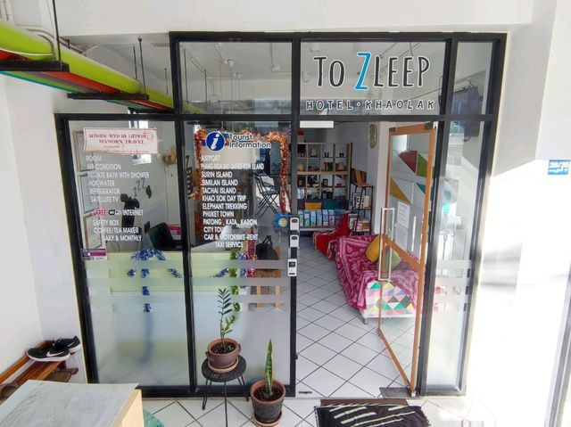 To Zleep Hotel Khaolak ที่พักราคาหลักร้อย เขาหลัก