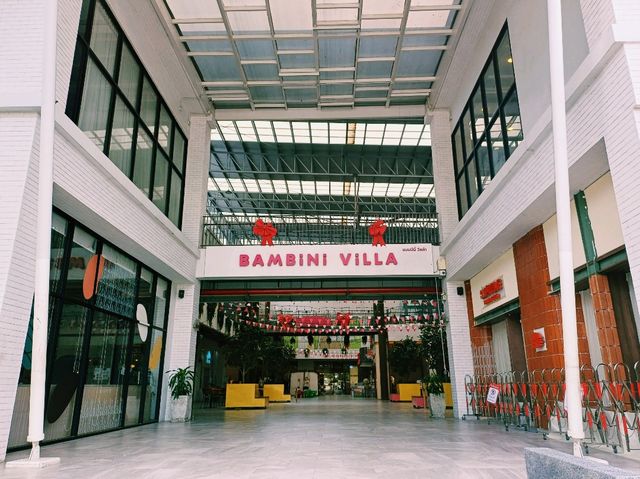 泰國曼谷素坤逸區親子廣場大賣場商城一日遊行程，適合親子遊，購買泰國當地特產好去處