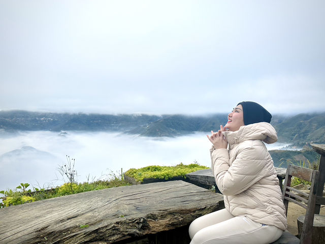 Where Earth Meets Sky: Moc Chau's Cloud 