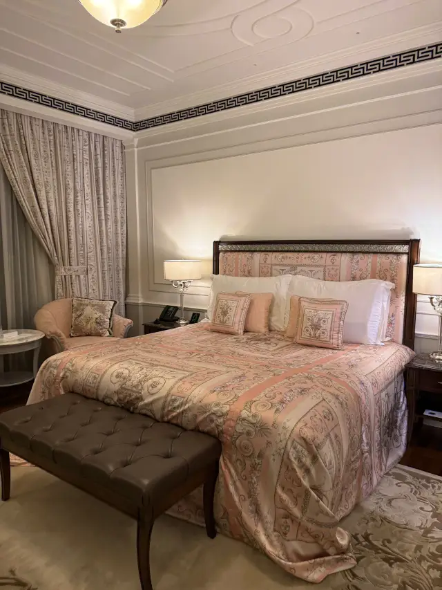 【パラッツォ・ベルサーチ・ホテル・ドバイ】