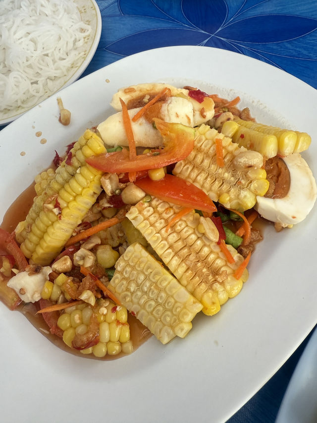 ส้มตำชนะจน (ส้มตำพี่นก)