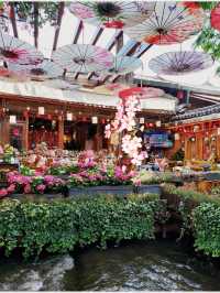 เดินชมดอกไม้ @ เมืองโบราณลี่เจียง