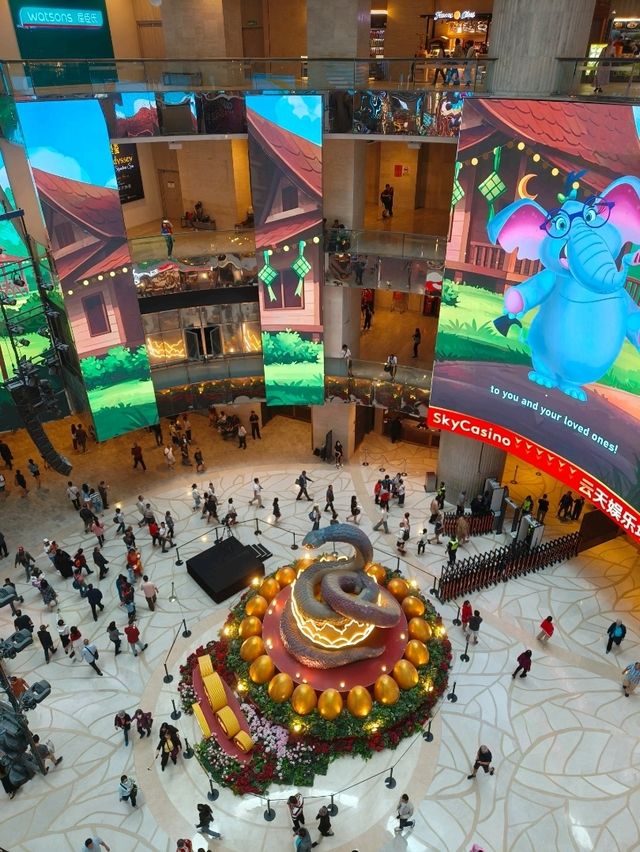 Spin Me Silly—The Craziest Ride at Skytropolis!