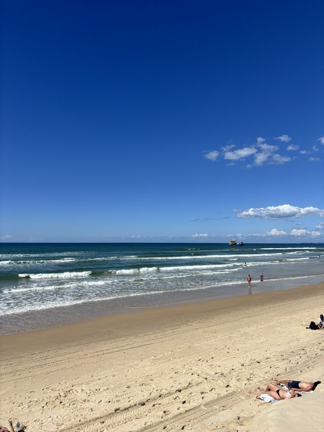 Beach Days in Gold Coast 🏄‍♀️🌊⛱️