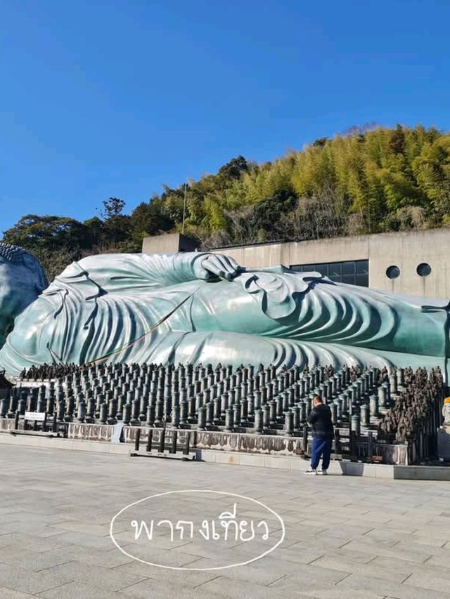 Fukuoka เที่ยววัดนันโซอิน (Nanzoin Temple)