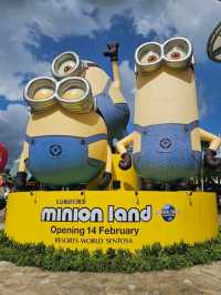 Banana Madness Alert: Minion Land is a Laugh Riot!