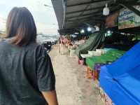 ตลาดไทยสามัคคี วังน้ำเขียว