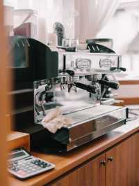 Mikka Cafe สาขาเชียงราย เป็นคาเฟ่สไตล์มินิมอล