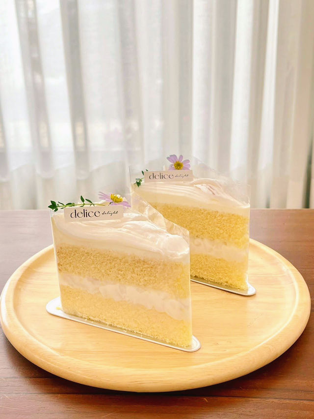 Delice Delight (เดลิซ ดีไลท์) คาเฟ่สไตล์มินิมอล