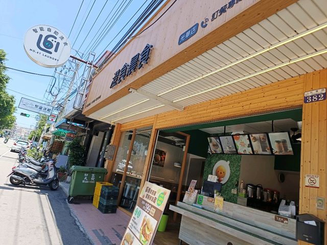 早餐也可以很有料，咖哩、豬排一次滿足！