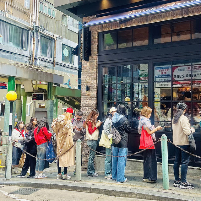 홍콩에서 꼭 먹어봐야 하는 베이크하우스 에그타르트💛