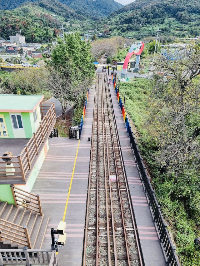 The Gimhae Nakdong River Rail Park