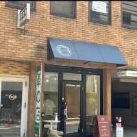 LARS COFFEE AND BAKERY