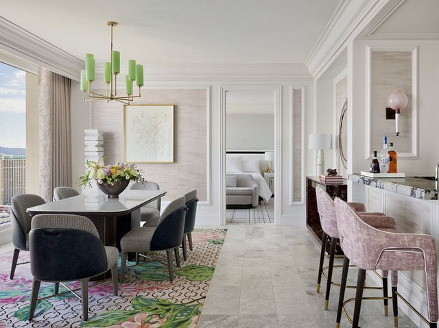 The Bellagio Hotel – Vegas Elegance in Full Bloom