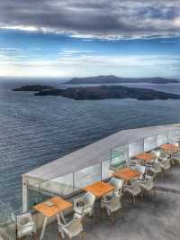 Drenched in Blue – Driving Across Dreamy Santorini