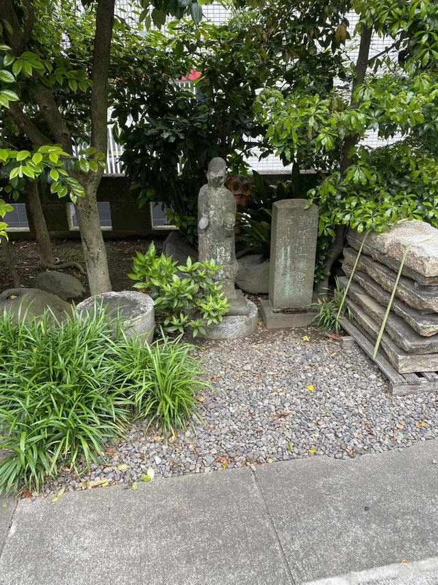 【東京都赤坂🇯🇵報土寺】著名人のお墓や港区の文化財も！歴史を感じるお寺