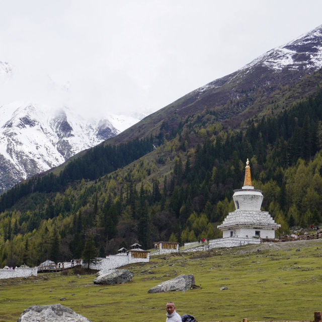 🏔️ สี่ดรุณี เส้นทาง Shuangqiaogou ในวันฟ้าปิด ☁️