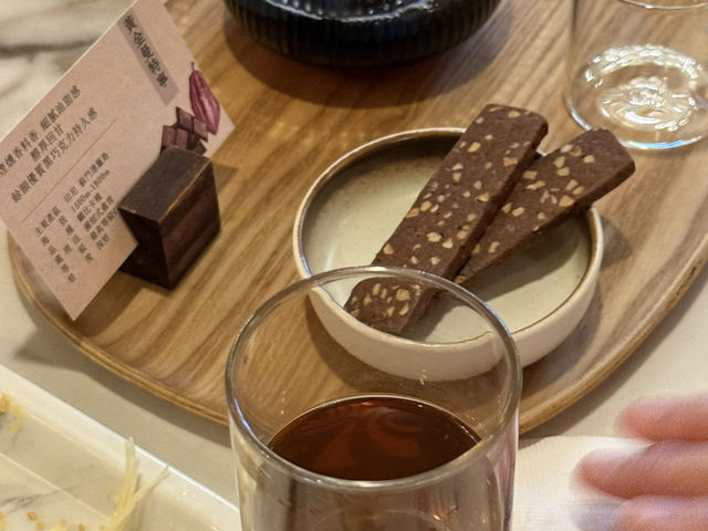 高雄漢來飯店的大堂鋼琴酒吧.午餐.下午茶美食美味料理.值得推薦大家