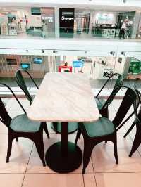 Petite Maison – A Cozy Gem for Coffee, Pastries, and Sweet Treats 