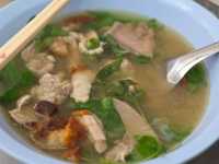 Nai Ek Roll Noodle – Chinatown’s Legendary Bowl of Comfort 
