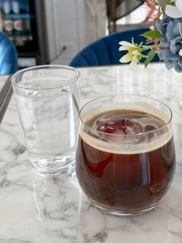 ☕ : Iris Coffee คาเฟ่ปากเกร็ด นนทบุรี