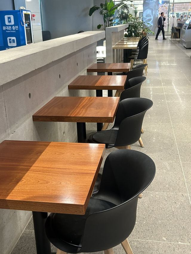 🚉 여행의 시작과 끝을 편안하게, 오송역 라운지🤍