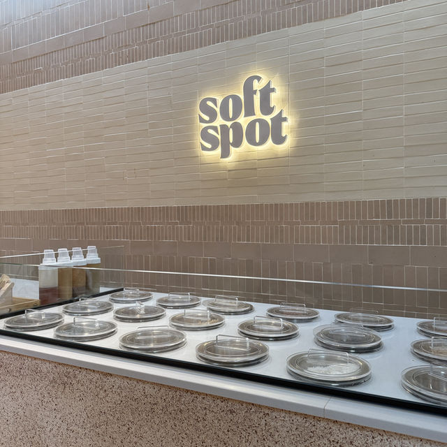 🍒✨ รีวิว Soft Spot Açaí – น้องเชอรี่~ย่านทองหล่อ