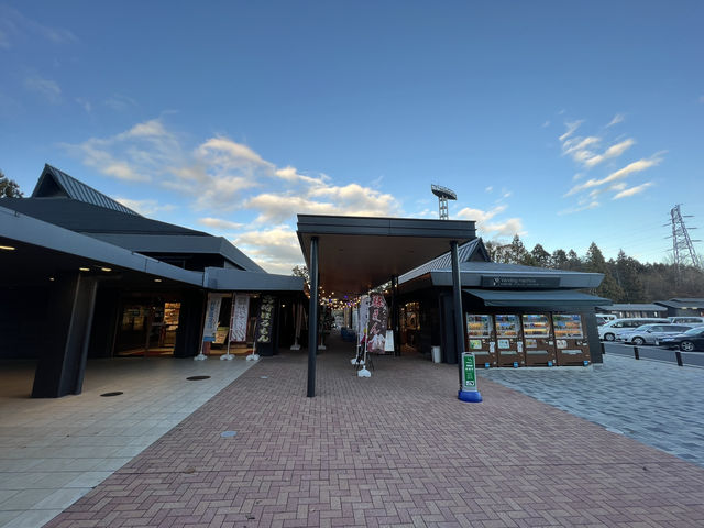 🚗 Akagi Kogen Service Area (Up) – A Top-Tier Highway Stop!