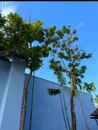 🌊 Four Seasons Langkawi – A Touch of Moroccan Blue