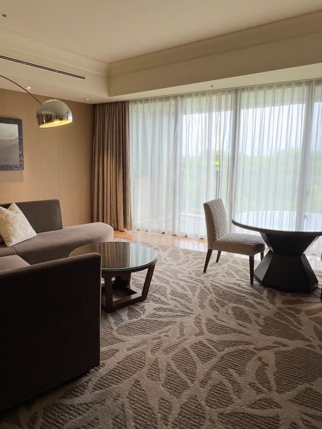 🏨志摩観光ホテル ザ ベイスイート｜格式と絶景が融合するラグジュアリー空間