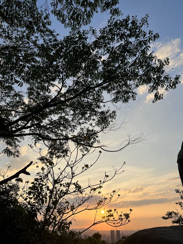 Sunset from Elephant Mountain 