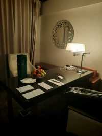 Luxurious City Escape at Fairmont Singapore