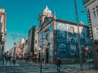 Blue and Beautiful – A Quick Stop at Porto’s Chapel of Souls 