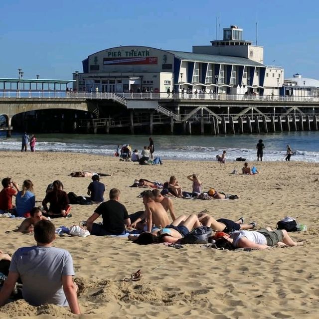 weather was perfect, sunny with a gentle breeze, which made the whole atmosphere feel so refreshing
