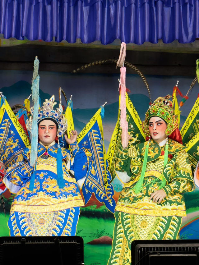 ศาลเจ้าปู่ ย่า อุดรธานี