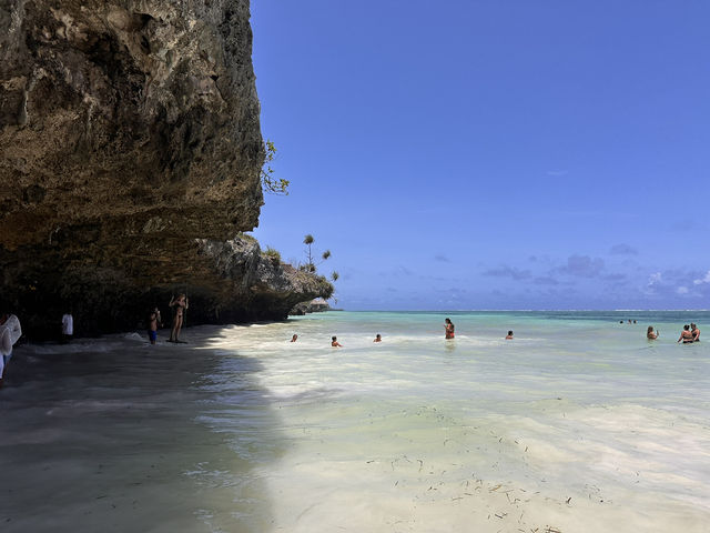 【Mtende Beach／ムテンデ・ビーチ｜“ザンジバル島の秘境、天国のような静寂と絶景に出会う場所”】